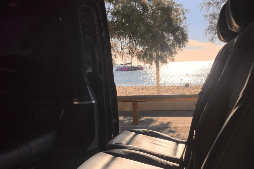 Un VTC pour Le Lavandou qui organise chaque liaison avec méthode et confort